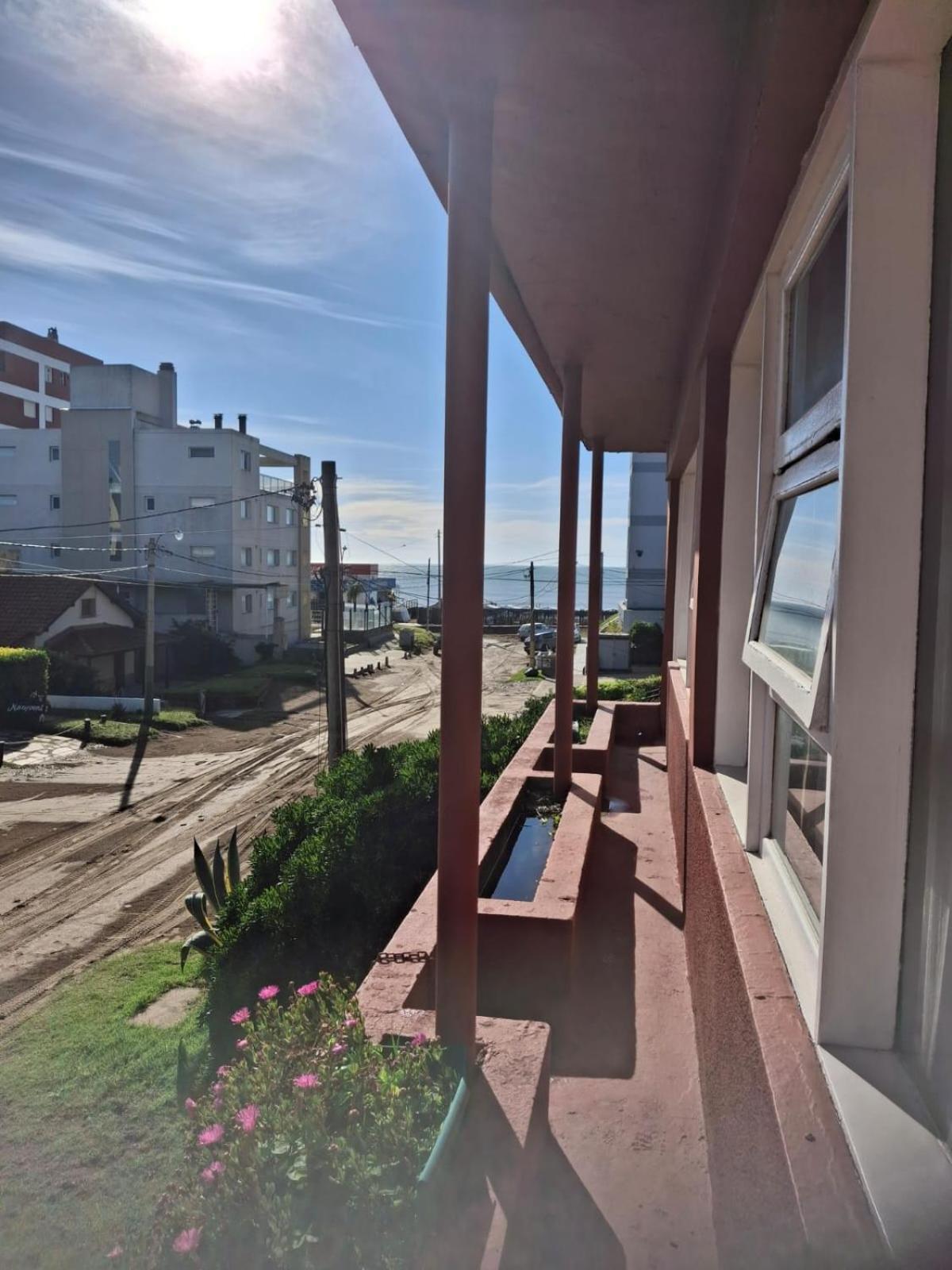 Hotel Monte Castello Вилья-Хесель Экстерьер фото